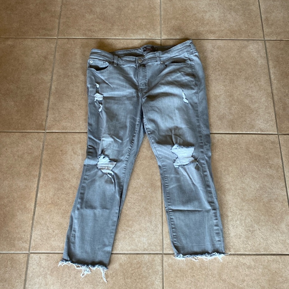 Torrid crop boyfriend jeans